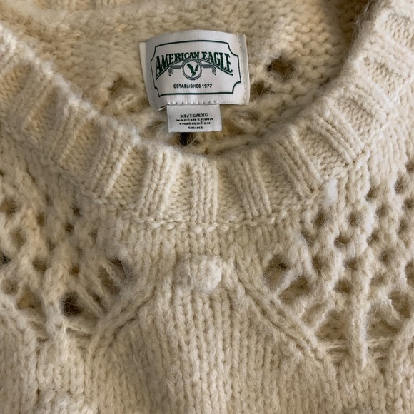 NWT AE Oversized Pointelle Sweater - XL - Picture 5 of 8